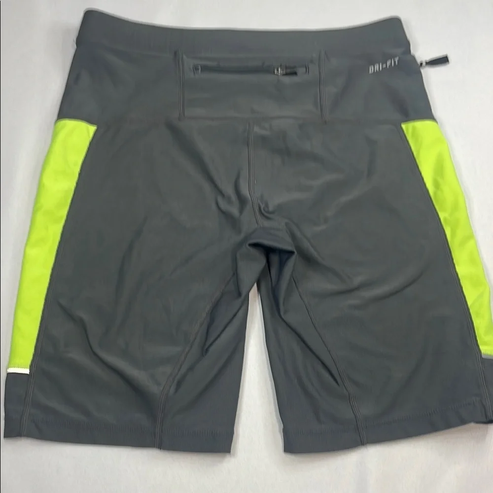 Nike Gray and Green‎ Athletic Shorts Performance Fit
